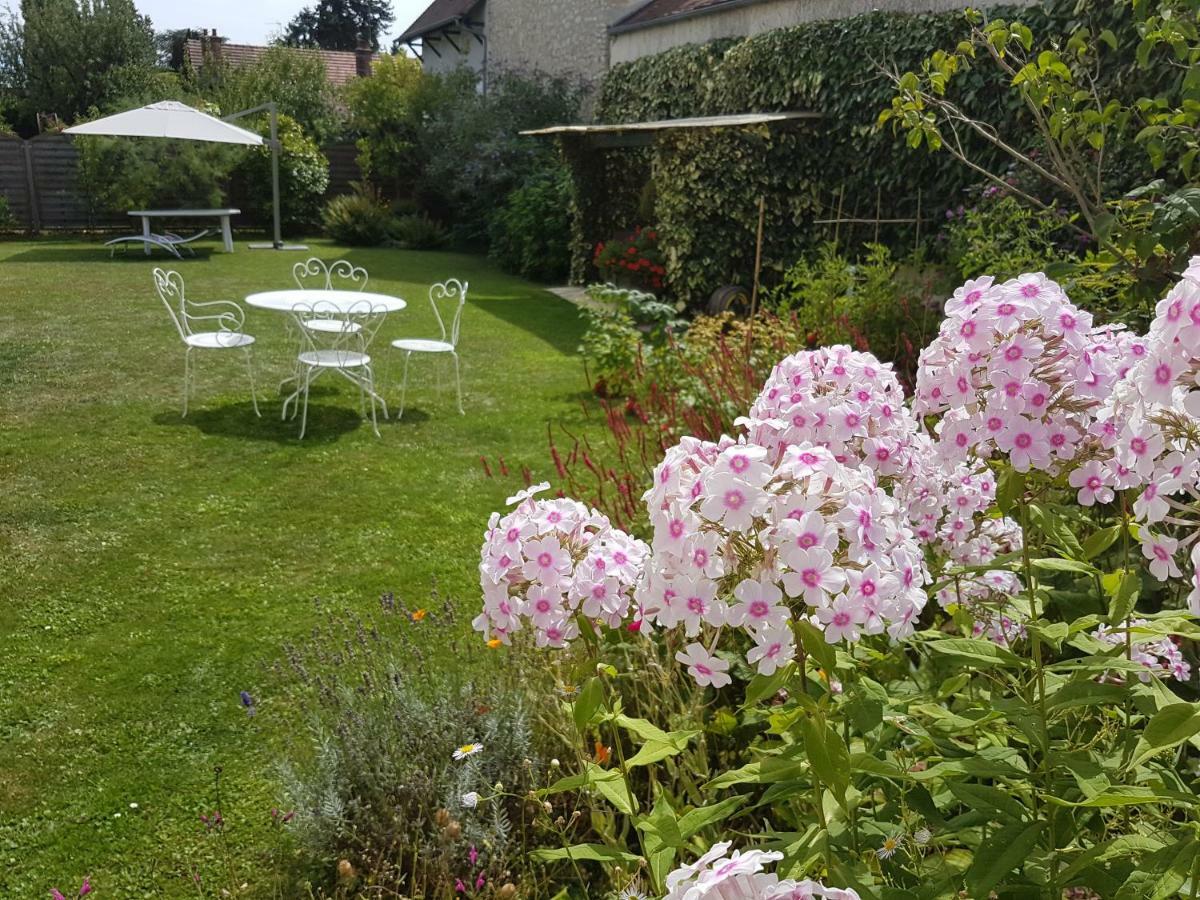La Montignonne Leilighet Montigny-sur-Loing Eksteriør bilde