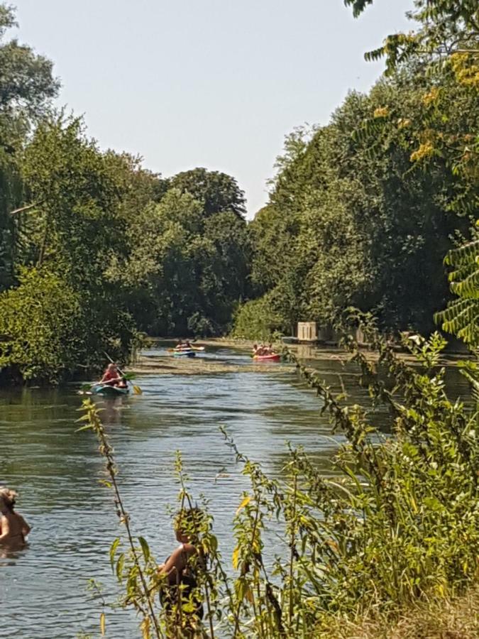 La Montignonne Leilighet Montigny-sur-Loing Eksteriør bilde